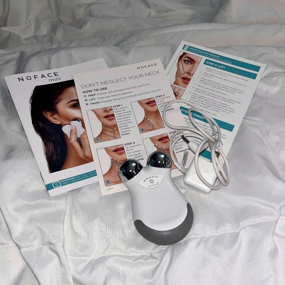 NUFACE MINI + Charger + Guides